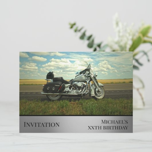 Motorfiets-thema verjaardag evenement foto Uitnodi Kaart (Staand voorkant)