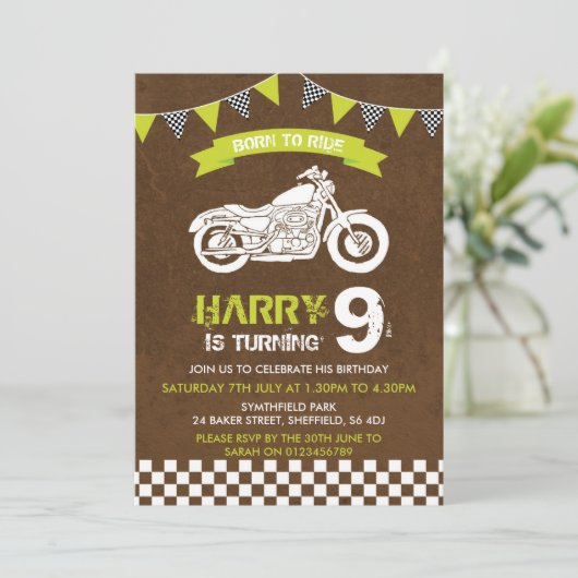 Motorfiets thema verjaardagsfeestje uitnodiging (Staand voorkant)