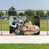 Motorfiets winkel logo aanpassen Bikini Babe Verti Spandoek (Insitu)