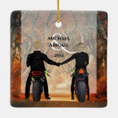 Motorfietsen herfst bosparen eerste kerstmis keramisch ornament (Achterkant)