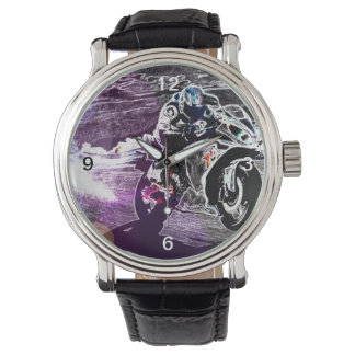 motorfietser met motorkruising horloge