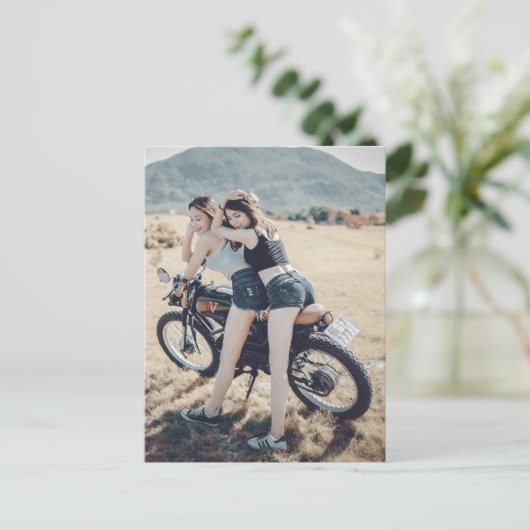 Motorfietsmeisjes Briefkaart (Staand voorkant)