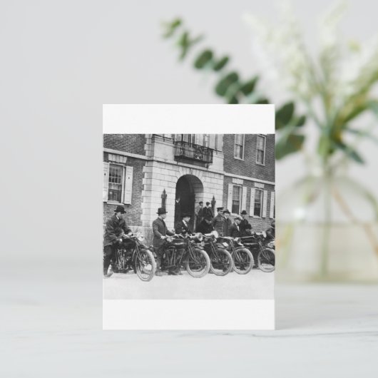 Motorfietspad, begin jaren 1900 briefkaart (Staand voorkant)