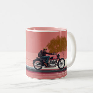 motorrijder die op een motorfiets in retro-stijl r tweekleurige koffiemok
