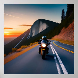 Motorrijder rijdt langs Mountain Road Poster