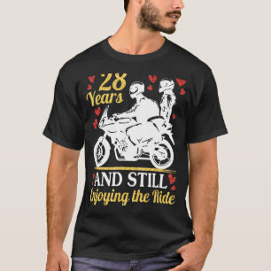 motorrijders trouwen 28 jaar en wonen nog steeds i t-shirt