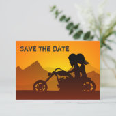 Motorrijwiel, bergen en zonneweduwen save the date (Staand voorkant)