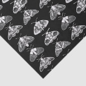 Motten in zwart, wit en grijs tissuepapier (Detail)