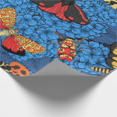 Motten op blauwe hortensia cadeaupapier (Hoek)