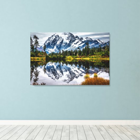 Mount Baker gereflecteerd Canvas Afdruk (Insitu (Houten vloer))