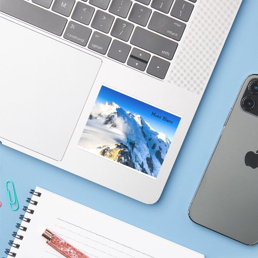 Mount Blanc Sticker (Laptop met iPhone)