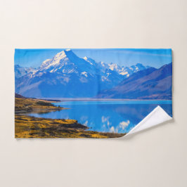 Mount Cook Overlook Lake Pukaki, NZ Bad Handdoek