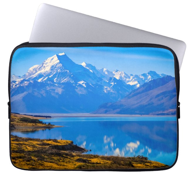 Mount Cook Overlook Lake Pukaki, NZ Laptop Sleeve (Voorkant)
