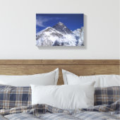 Mount Everest Photo Canvas Afdruk (Insitu (Slaapkamer))