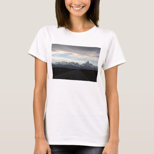 Mount Fitz Roy en Andes Range T-shirt (Voorkant)