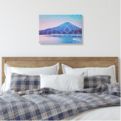 Mount Fuji V beroemd gemaakt door Rofey Canvas Afdruk (Insitu (Slaapkamer))