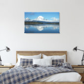 Mount Moran weerspiegeling bij Grand Teton Canvas Afdruk (Insitu (Slaapkamer))