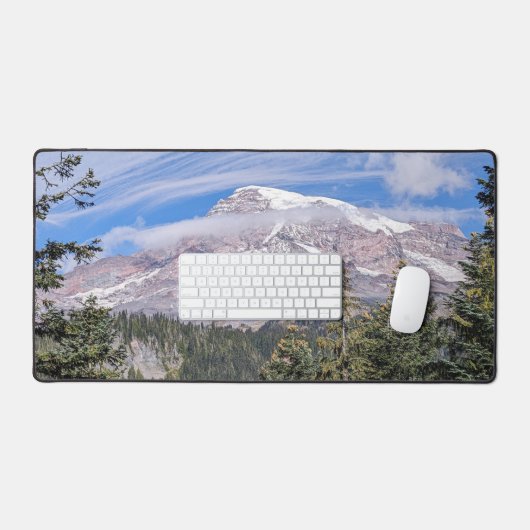 Mount Rainier and Clouds Landscape Bureaumat (Keyboard & Muis)
