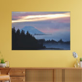 Mount Rainier bij zonsopgang op Oakland Bay, WA Canvas Afdruk (Insitu (Woonkamer))