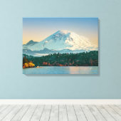 Mount Rainier boven Lake Washington Fine Art Groot Canvas Afdruk (Insitu (Houten vloer))