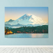 Mount Rainier boven Lake Washington Fine Art Large Canvas Afdruk (Insitu (Houten vloer))