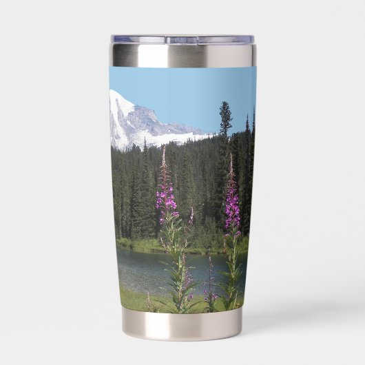 Mount Rainier en Wildflower Landschap Geïsoleerde Drinkbeker (Achterkant)