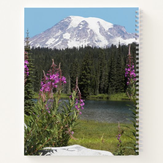 Mount Rainier en Wildflower Landschap Notitieboek (Achterkant)