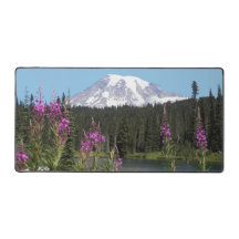 Mount Rainier en Wildflower Schilderachtig Landsch