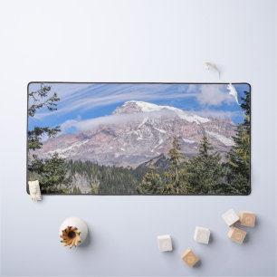 Mount Rainier en wolken landschap Bureaumat