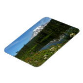 Mount Rainier Lake Reflectie met Wildflower Magneet (Linkerzijde)