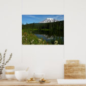 Mount Rainier Lake Reflectie met Wildflower Poster (Keuken)