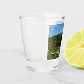 Mount Rainier Lake Reflectie met Wildflower Shot Glas (Links)