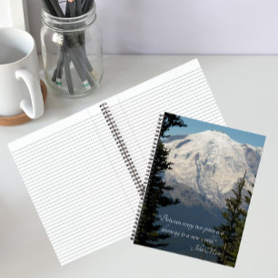 Mount Rainier-landschap met John Muir-citaat Notitieboek