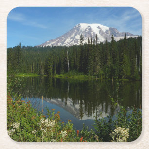 Mount Rainier-meerreflectie met wilde bloemen Kartonnen Onderzetters