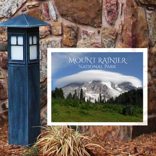 Mount Rainier Omsingeld door Cloud, Mount Rainier Briefkaart