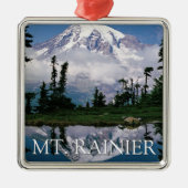 Mount Rainier | Reflectie in een bergvijver Metalen Ornament (Voorkant)
