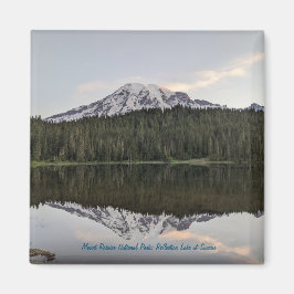 Mount Rainier: Reflection Lake bij Sunrise Magnet