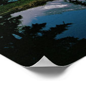 Mount Rainier weerspiegeld in een bergmeer Poster (Hoek)