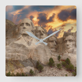 Mount Rushmore op Dusk Vierkante Klok