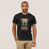 Mount Saint Helens Bigfoot Onderzoeks Zone T-shirt (Voorkant volledig)