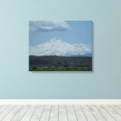Mount Shasta en vrienden Canvas Afdruk (Insitu (Houten vloer))