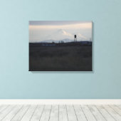 Mount Shasta Zonsondergang in de Sneeuw 2 Canvas Afdruk (Insitu (Houten vloer))