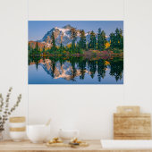 Mount Shuksan weerspiegeld in Reflection Lake Poster (Keuken)