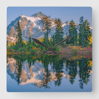 Mount Shuksan weerspiegeld in Reflection Lake