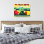 Mountain Apple Crate LabelHood River, OF Canvas Afdruk (Insitu (Slaapkamer))