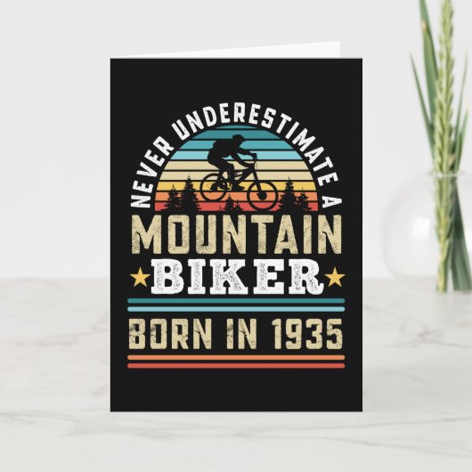 Mountain Biker, geboren in 1935 90th Birthday Gift Kaart (Voorkant)