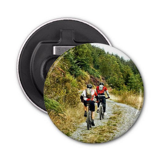 MOUNTAIN BIKERS BUTTON FLESOPENER (Voorkant)