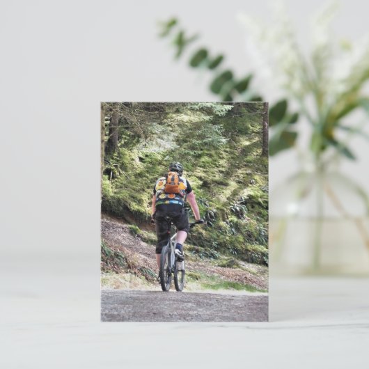 MOUNTAIN BIKING BRIEFKAART (Staand voorkant)