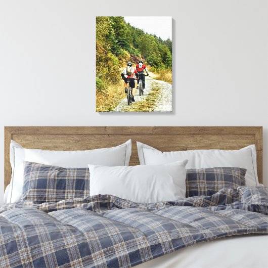 MOUNTAIN BIKING CANVAS AFDRUK (Insitu (Slaapkamer))