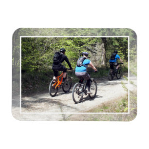 MOUNTAIN BIKING MAGNEET